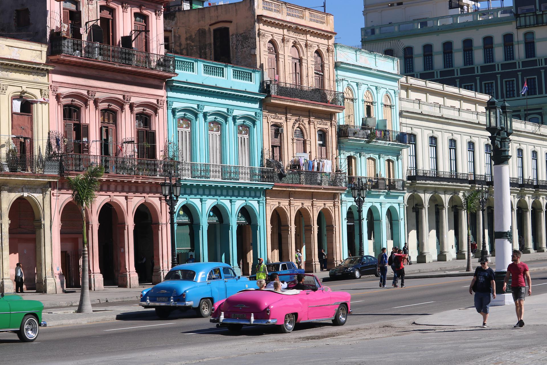 Cómo Abrir una Cuenta Bancaria en Cuba