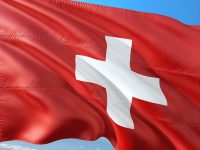 Nacionalidad Suiza requisitos, Proceso de naturalización Suiza, Documentos para solicitar la nacionalidad Suiza, Tiempo para obtener la nacionalidad Suiza, Costo de la naturalización en Suiza, Preguntas frecuentes sobre la nacionalidad Suiza, Ventajas de ser ciudadano Suizo, Formulario de solicitud de nacionalidad Suiza, Ciudadanía Suiza por matrimonio, Doble nacionalidad en Suiza